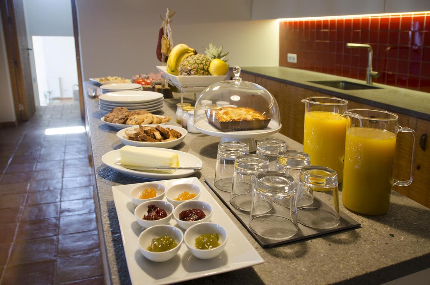 Mas Valenti 1511 Guest House Vall Llobrega Bagian luar foto